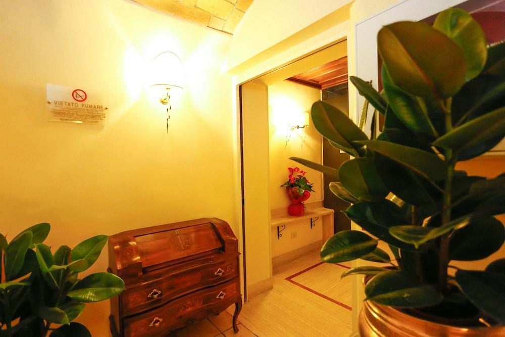 Hotel Tempio Di Pallade Rome Bagian luar foto