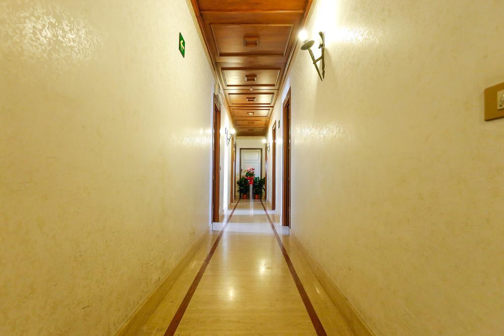 Hotel Tempio Di Pallade Rome Bagian luar foto