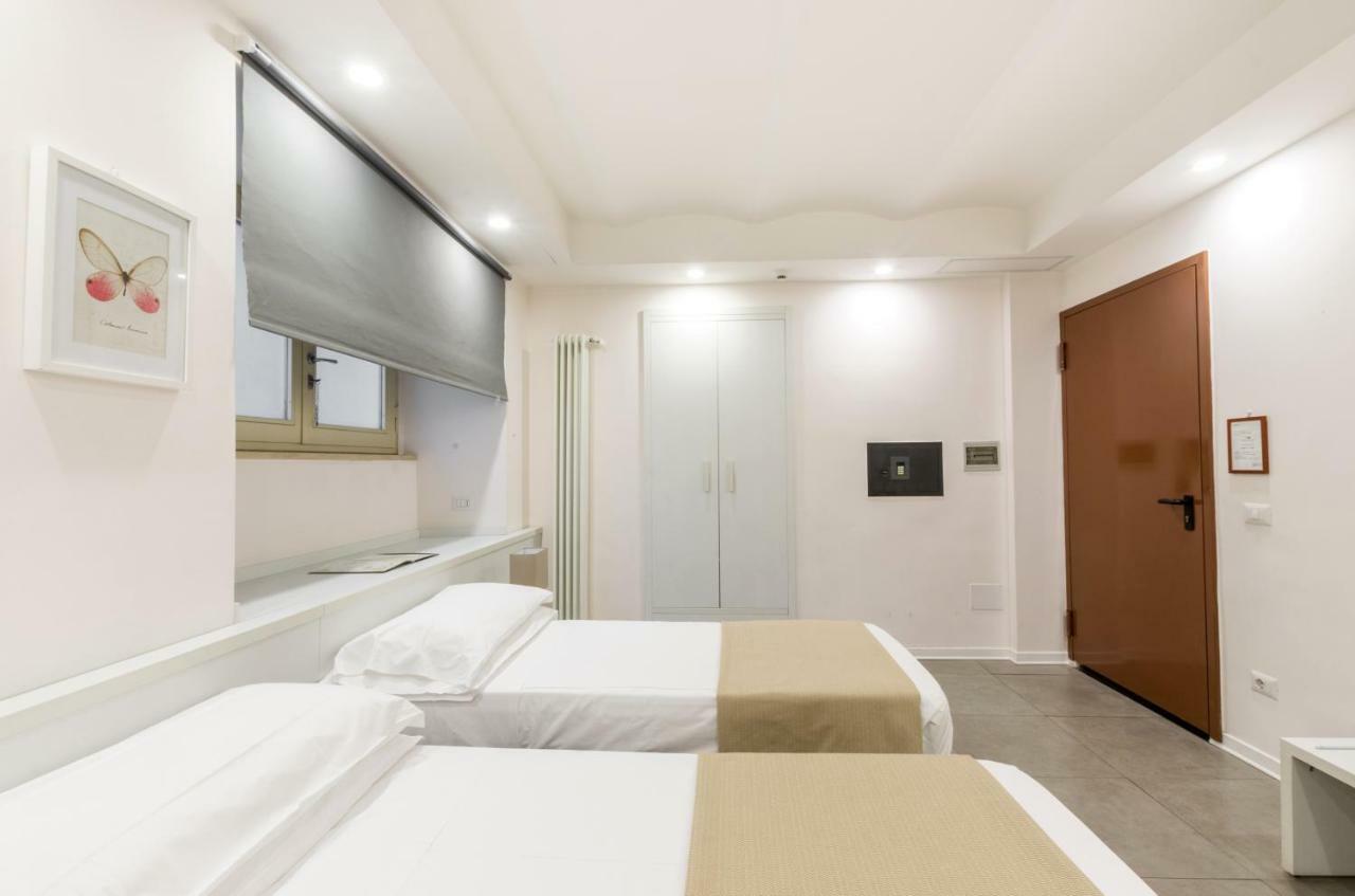 Hotel Tempio Di Pallade Rome Bagian luar foto